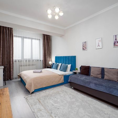 Appartments " Zhetysu-4" Almatî Exterior foto
