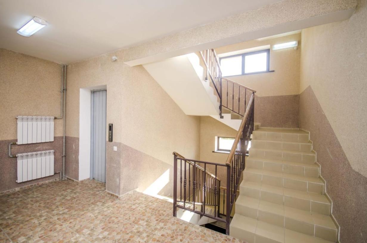 Appartments " Zhetysu-4" Almatî Exterior foto