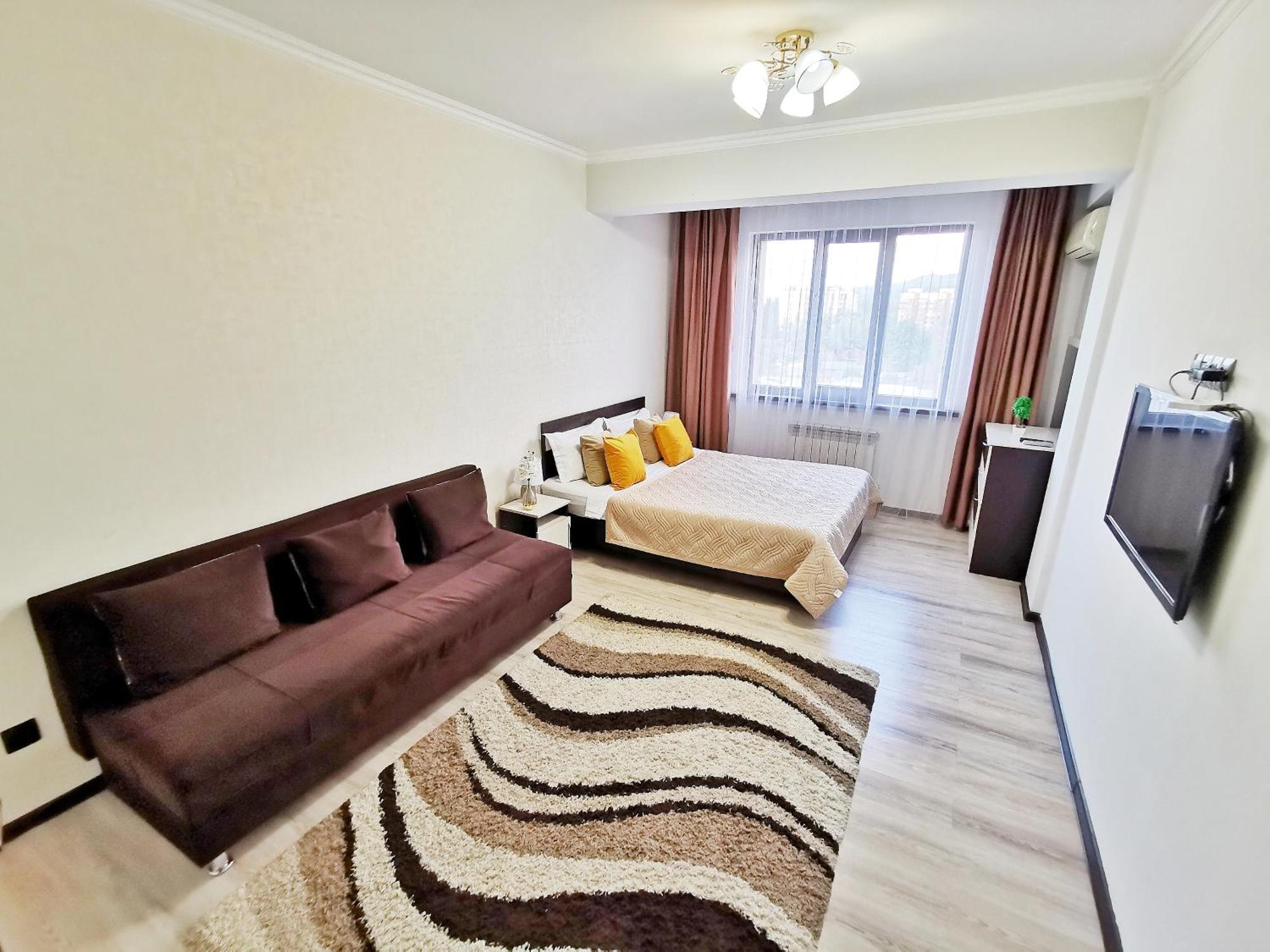 Appartments " Zhetysu-4" Almatî Exterior foto