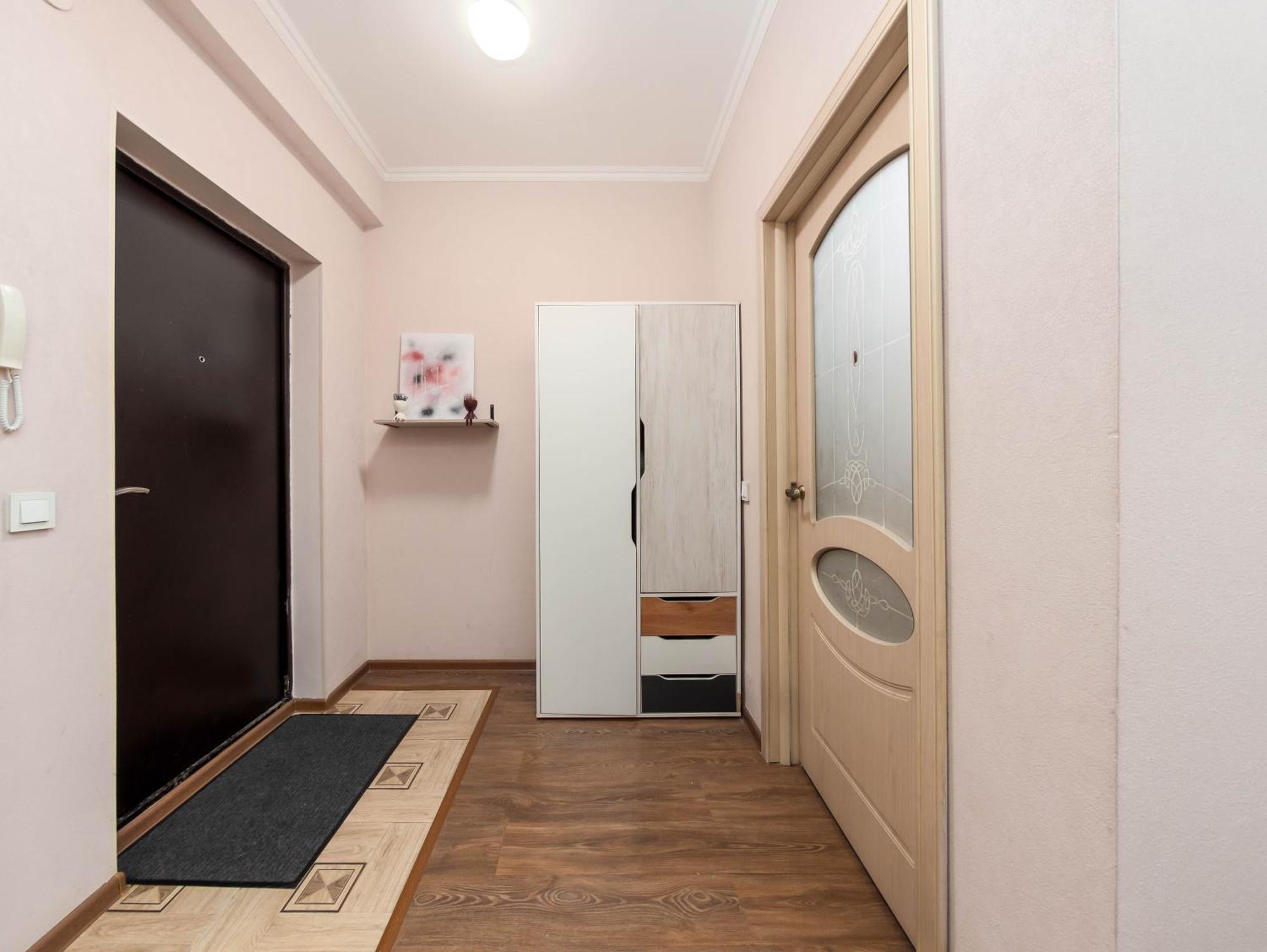 Appartments " Zhetysu-4" Almatî Exterior foto